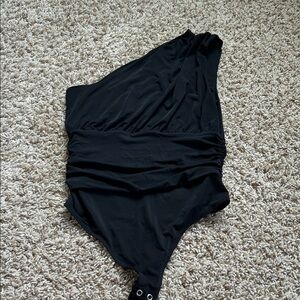 Express Black One-Shoulder Bodysuit